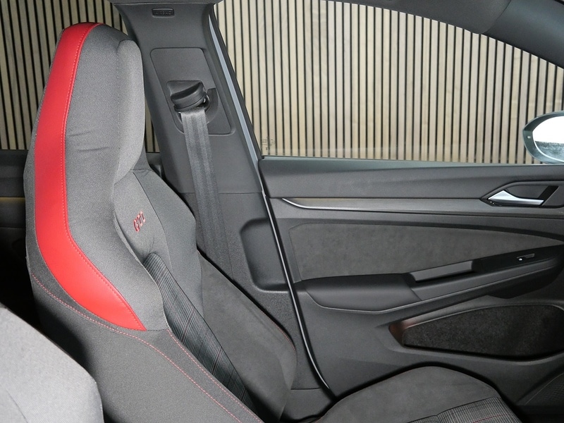 Used Volkswagen Golf 2024 for sale - 77953474: Photo 32