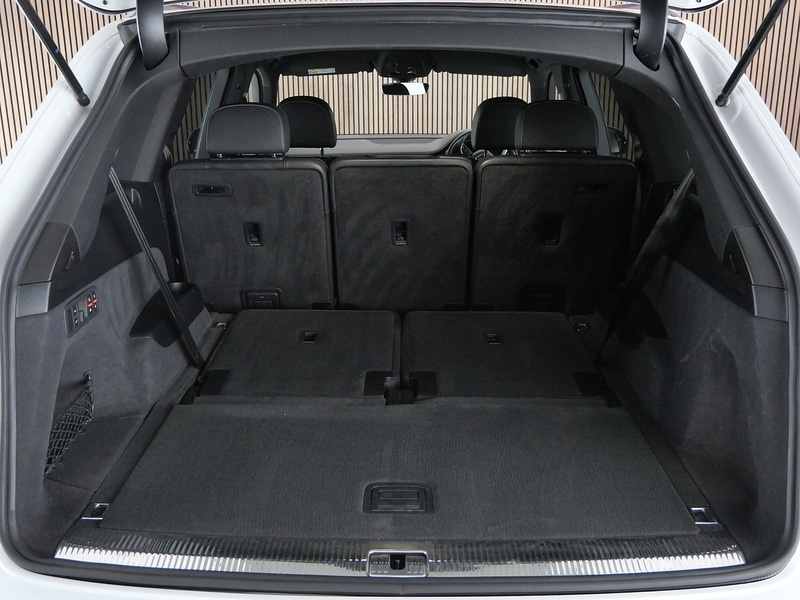 Used Audi Q7 2019 for sale - 77937379: Photo 20