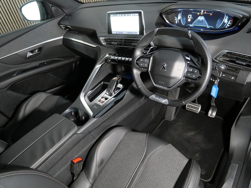 Used Peugeot 3008 2018 for sale - 78040247: Photo 3