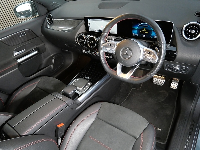 Used Mercedes-Benz GLA 2021 for sale - 77990196: Photo 3