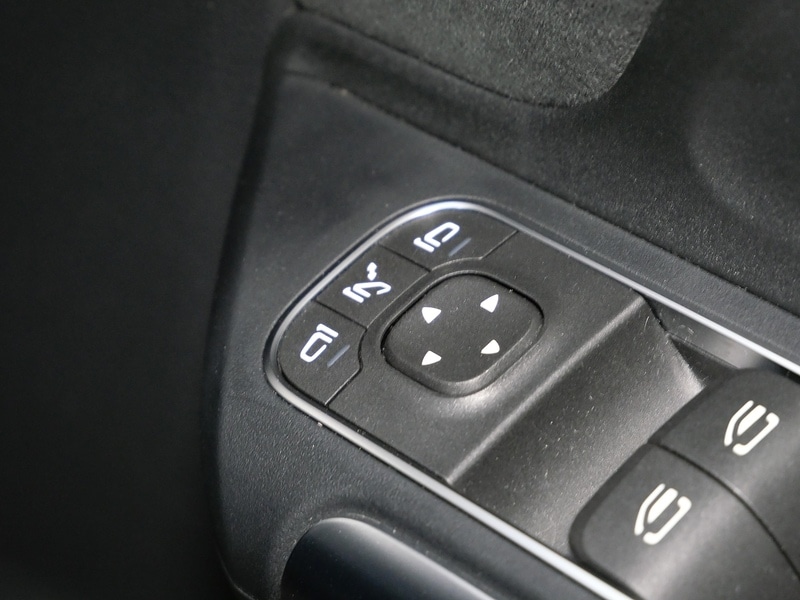 Used Mercedes-Benz GLA 2021 for sale - 77990196: Photo 40