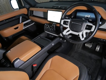 Used Land Rover Defender 90 2022 for sale - 78488462: Photo