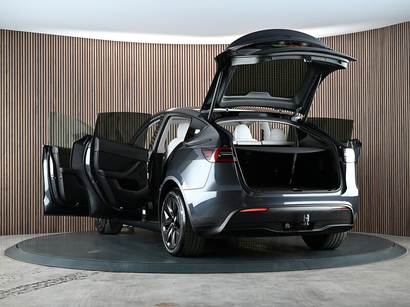 Used Tesla Model Y 2023 for sale - 77840743: Photo 17