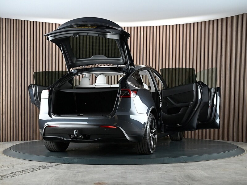 Used Tesla Model Y 2023 for sale - 77840743: Photo 19