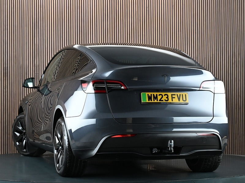 Used Tesla Model Y 2023 for sale - 77840743: Photo 2