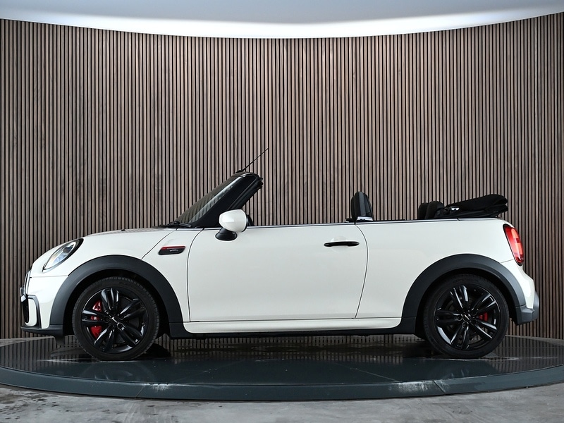 Used MINI Convertible 2021 for sale - 77840694: Photo 12