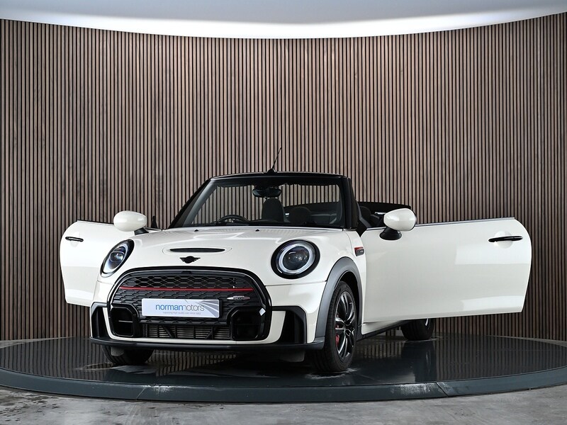 Used MINI Convertible 2021 for sale - 77840694: Photo 16