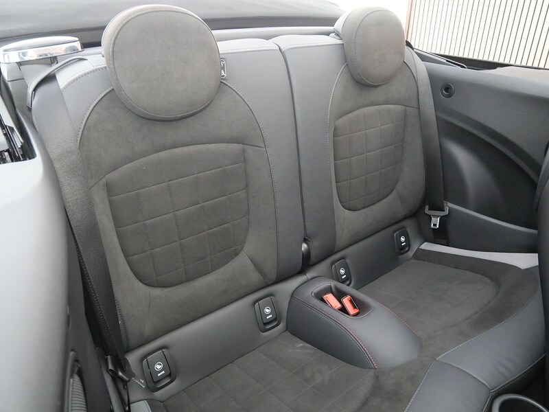 Used MINI Convertible 2021 for sale - 77840694: Photo 33