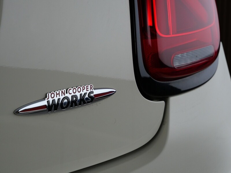 Used MINI Convertible 2021 for sale - 77840694: Photo 42