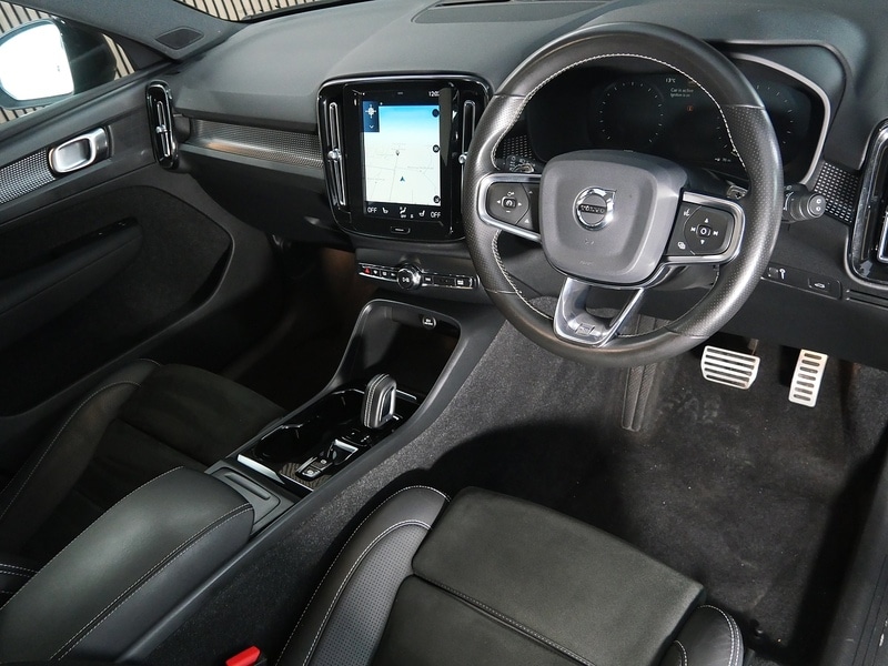 Used Volvo XC40 2020 for sale - 77384752: Photo 3