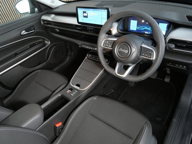 Used Jeep Other 2024 for sale - 78182251: Photo 3