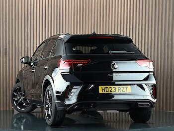 Used Volkswagen T-Roc 2023 for sale - 78871546: Photo