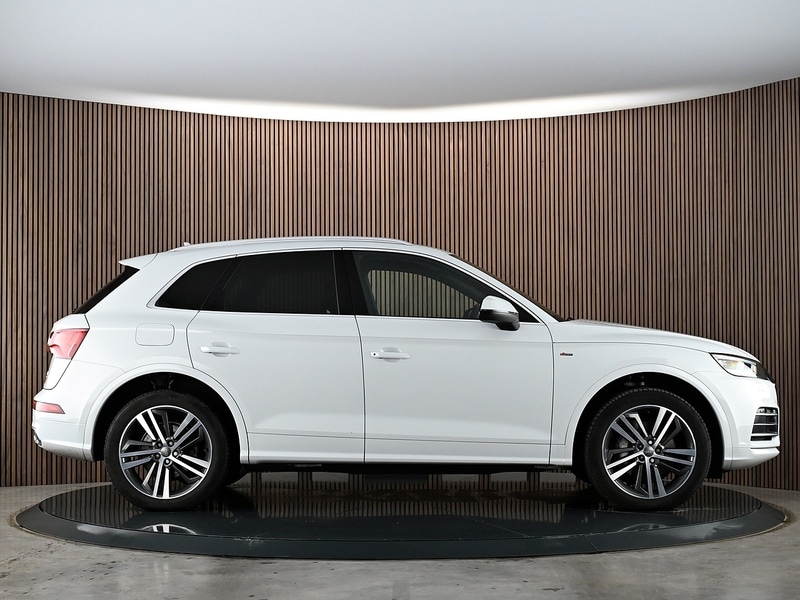 Used Audi Q5 2020 for sale - 78004017: Photo 11