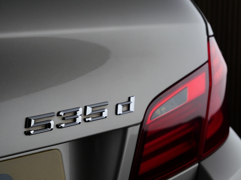 Used BMW 5 Series 2011 for sale - 77920922: Photo 41