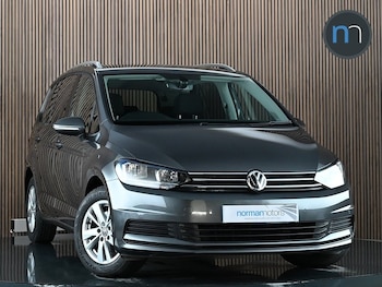 Used Volkswagen Touran 2020 for sale - 78738899: Photo