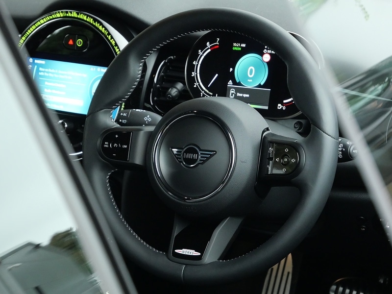 Used MINI Hatch 2023 for sale - 77384807: Photo 12