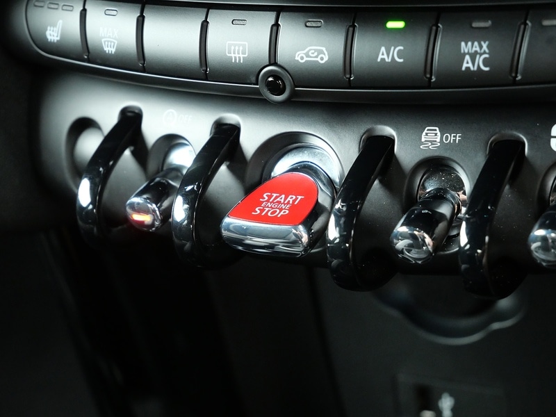 Used MINI Hatch 2023 for sale - 77384807: Photo 31