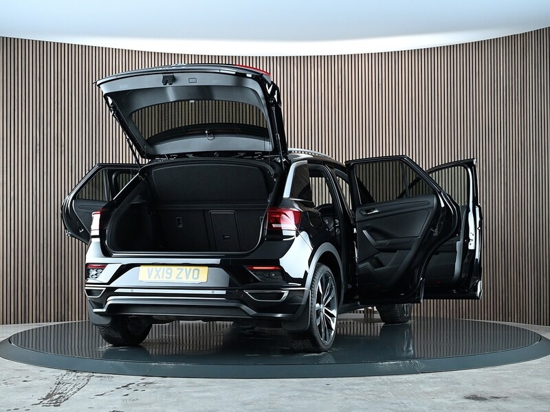 Used Volkswagen T-Roc 2019 for sale - 77840705: Photo 19