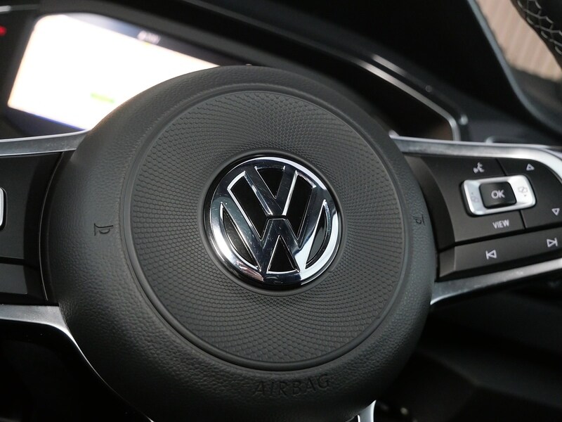 Used Volkswagen T-Roc 2019 for sale - 77840705: Photo 40