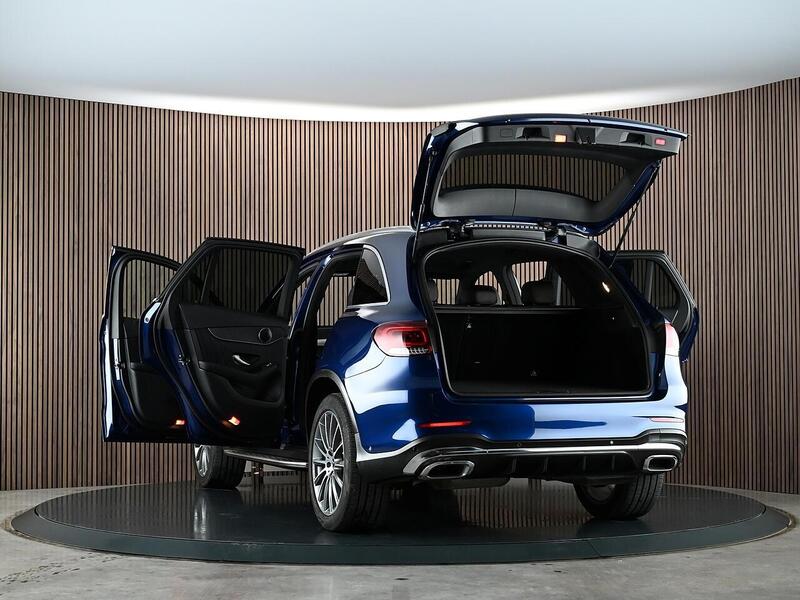 Used Mercedes-Benz GLC 2019 for sale - 77945238: Photo 17