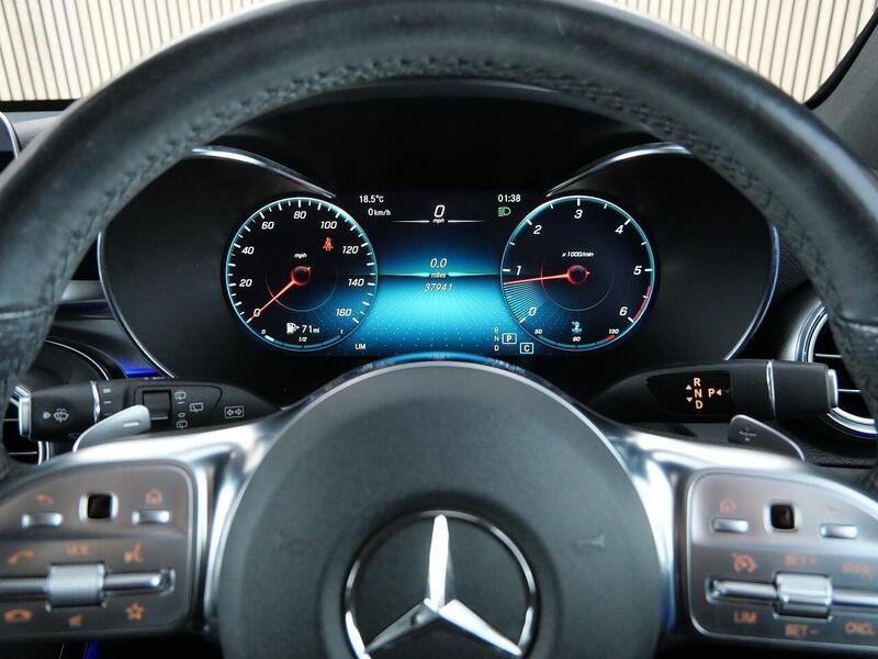 Used Mercedes-Benz GLC 2019 for sale - 77945238: Photo 25