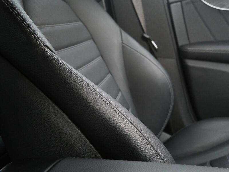 Used Mercedes-Benz GLC 2019 for sale - 77945238: Photo 29