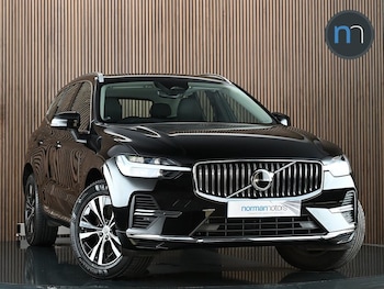 Used Volvo XC60 2023 for sale - 79197801: Photo