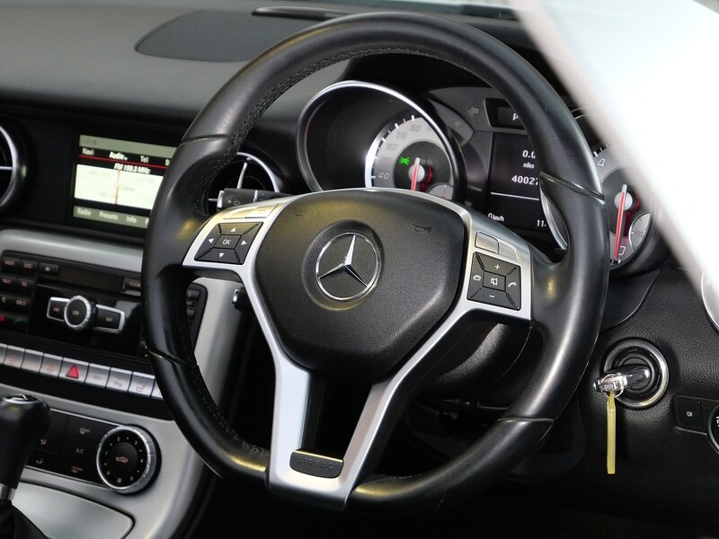 Used Mercedes-Benz SLK 2013 for sale - 77437835: Photo 24