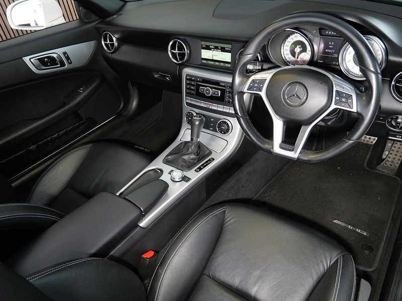 Used Mercedes-Benz SLK 2013 for sale - 77437835: Photo 3