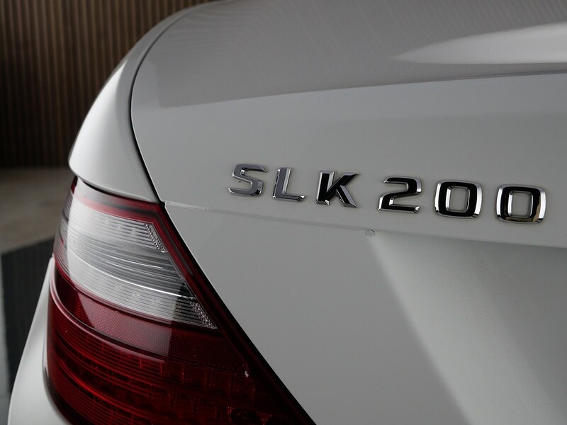 Used Mercedes-Benz SLK 2013 for sale - 77437835: Photo 40