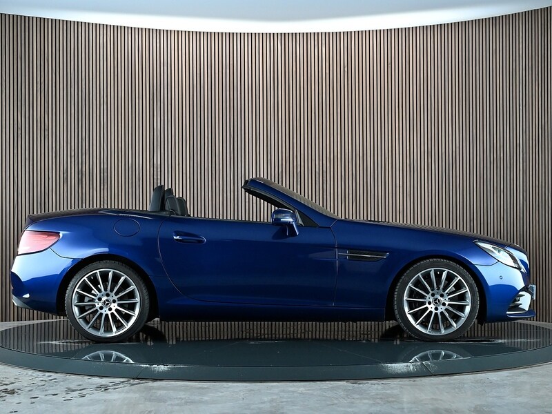 Used Mercedes-Benz SLC 2018 for sale - 77840730: Photo 11