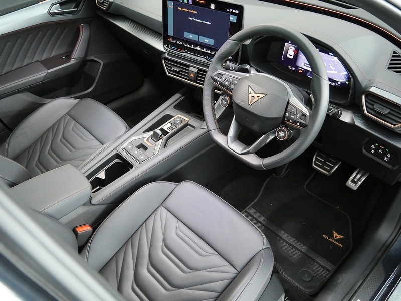 Used Cupra Formentor 2024 for sale - 77840695: Photo 3