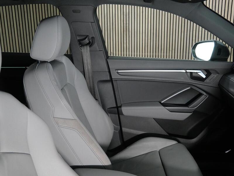 Used Audi Q3 2021 for sale - 78045152: Photo 32