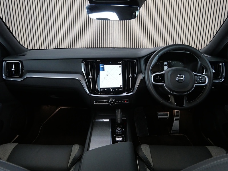 Used Volvo V60 2020 for sale - 77384826: Photo 32