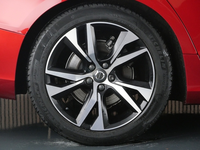 Used Volvo V60 2020 for sale - 77384826: Photo 46