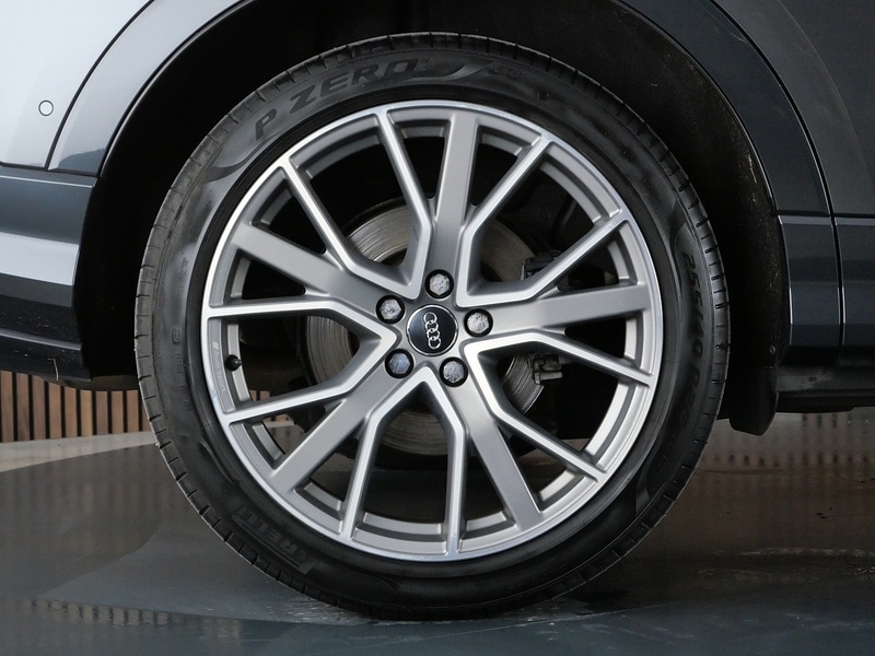 Used Audi Q3 2019 for sale - 77836606: Photo 48