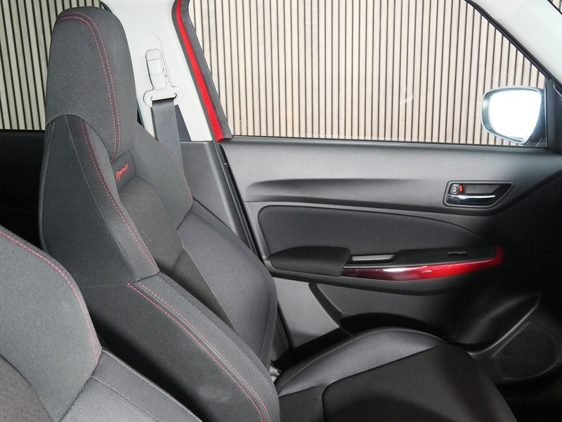 Used Suzuki Swift 2022 for sale - 77384758: Photo 31