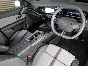 Used Vauxhall Grandland 2025 for sale - 79709844: Photo