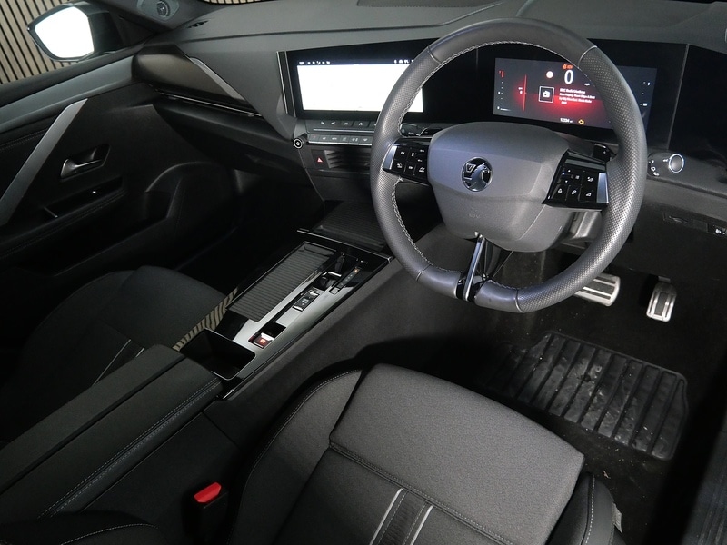 Used Vauxhall Astra 2024 for sale - 77840709: Photo 3