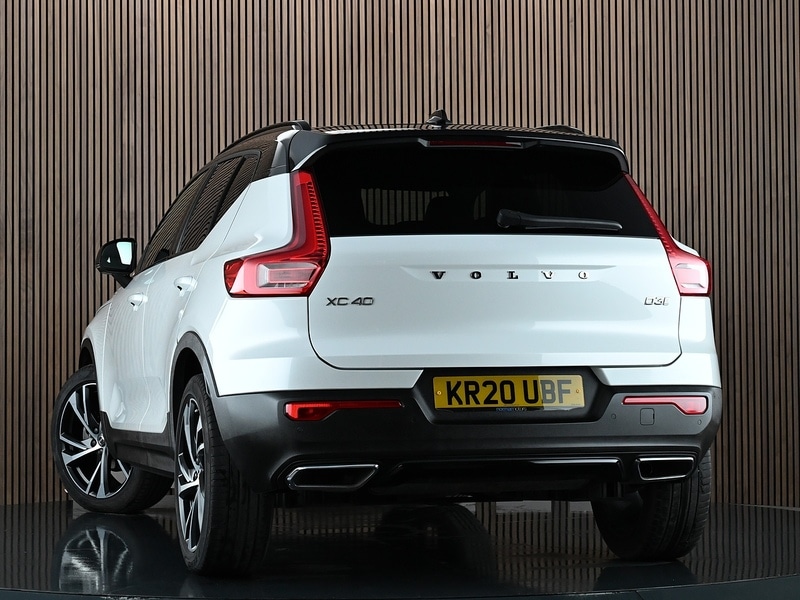 Used Volvo XC40 2020 for sale - 78154589: Photo 2