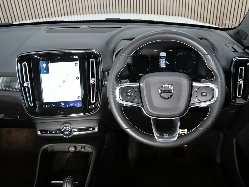 Used Volvo XC40 2020 for sale - 78154589: Photo 28