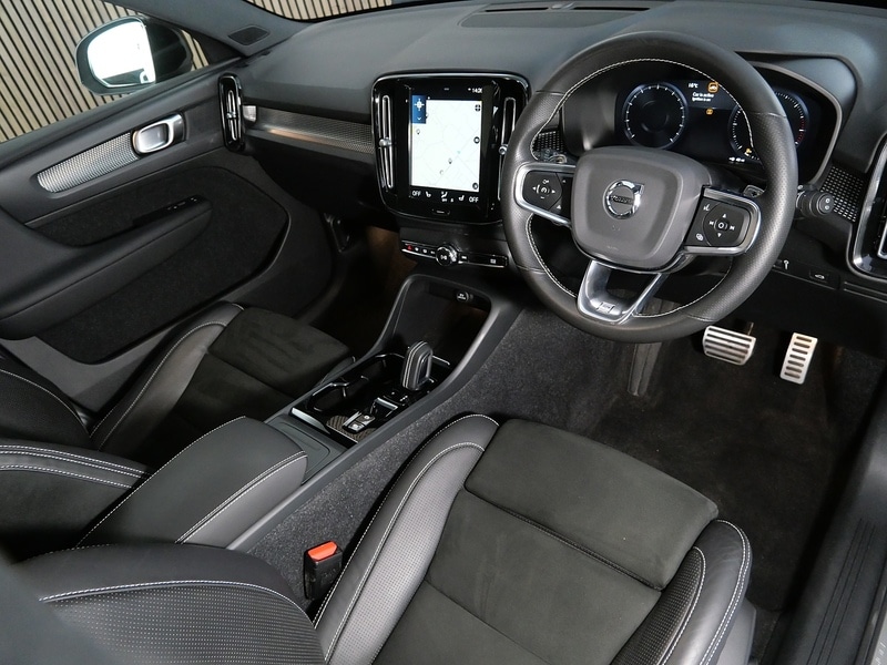 Used Volvo XC40 2020 for sale - 78154589: Photo 3