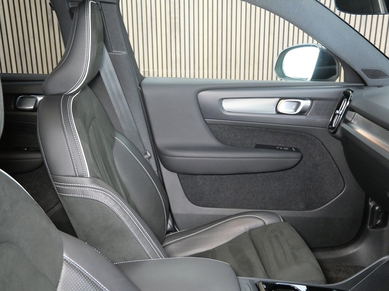 Used Volvo XC40 2020 for sale - 78154589: Photo 31