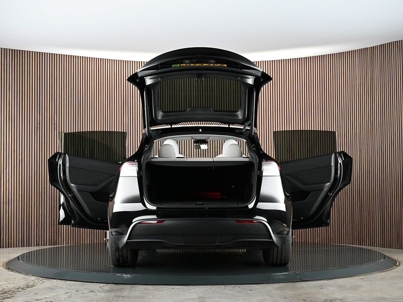 Used Tesla Model Y 2023 for sale - 78132195: Photo 18