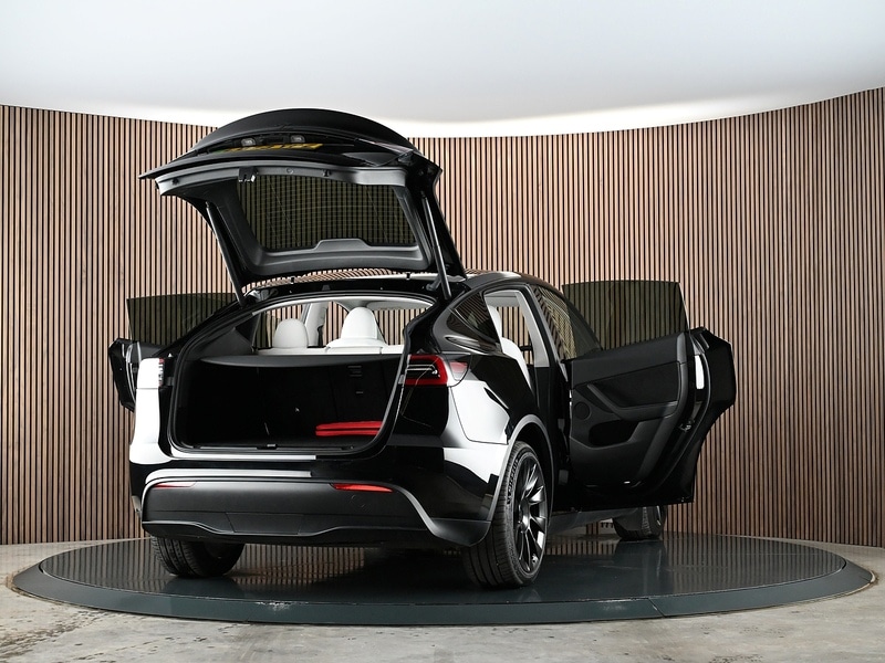 Used Tesla Model Y 2023 for sale - 78132195: Photo 19