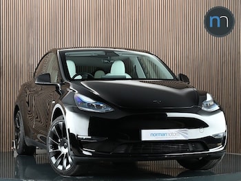 Used Tesla Model Y 2023 for sale - 78132195: Photo