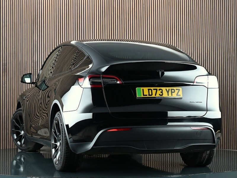 Used Tesla Model Y 2023 for sale - 78132195: Photo 2