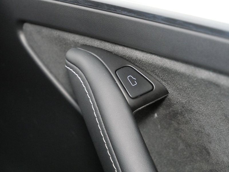 Used Tesla Model Y 2023 for sale - 78132195: Photo 42