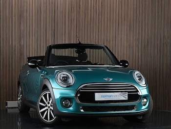 Used MINI Convertible 2016 for sale - 79058336: Photo
