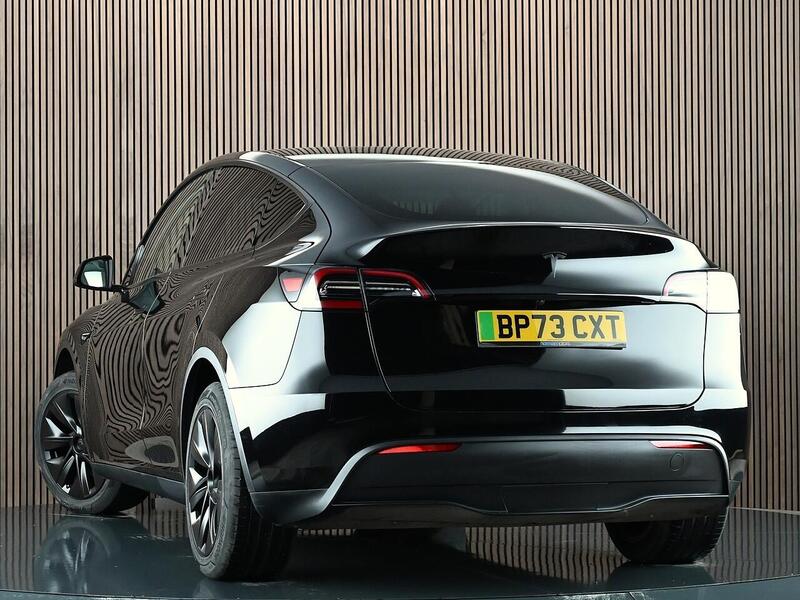 Used Tesla Model Y 2023 for sale - 77515240: Photo 2